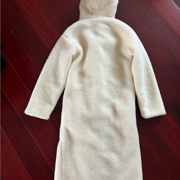 Pretty Little Thing Cream Borg Teddy Midi Coat - Picture 8 of 14